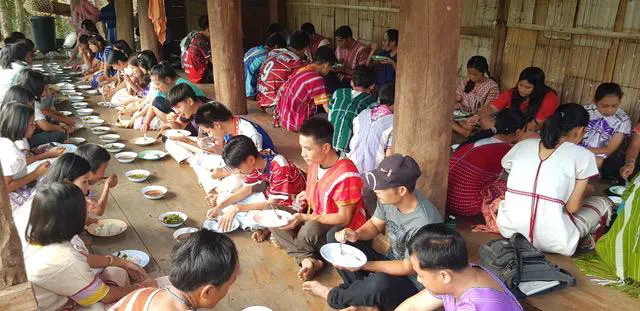 Those attending the Mae Kah Tai Bible training seminar enjoyed fellowship meals together.