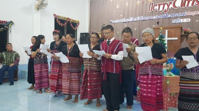 Special worship music was provided by Beroa Church members wearing tradition Karen dress. 